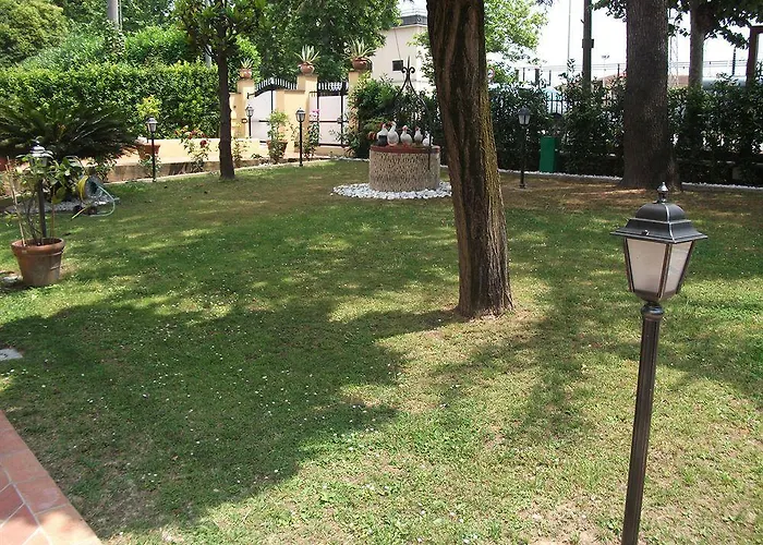 Hotel D'Annunzio Pisa